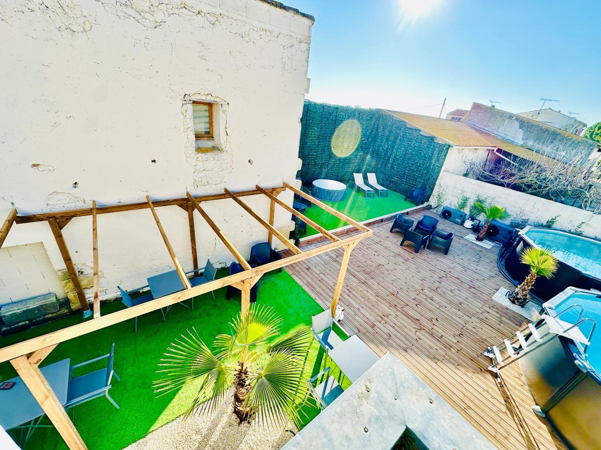 Les Appartements Du Mas - Emeraude Aigues-Mortes Exterior foto
