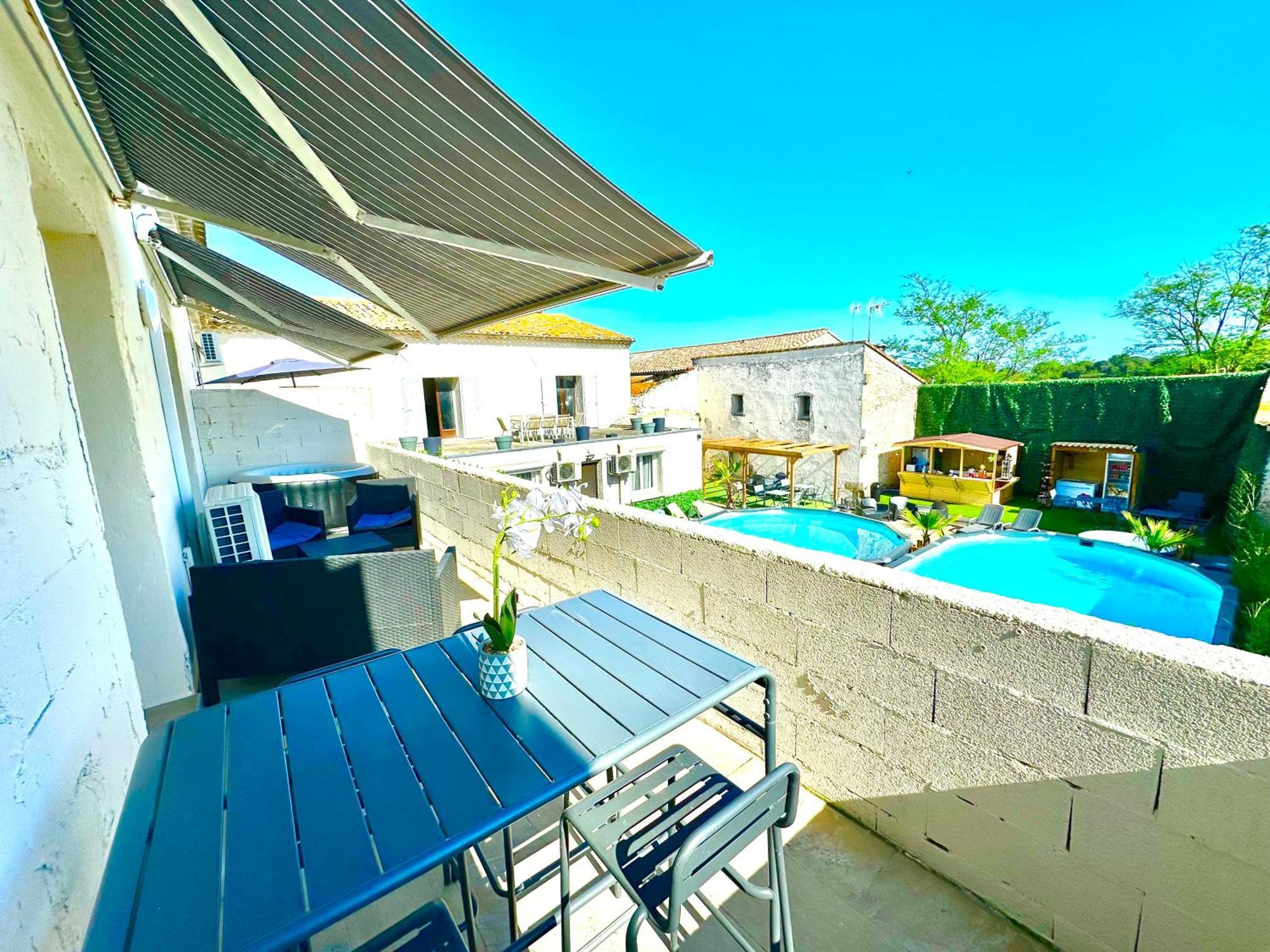 Les Appartements Du Mas - Emeraude Aigues-Mortes Exterior foto
